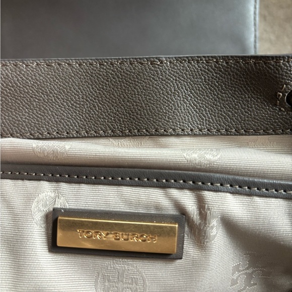 Tory Burch Willa Leather Backpack-Volcanic Stone Taupe Gray Brown - Picture 6 of 8